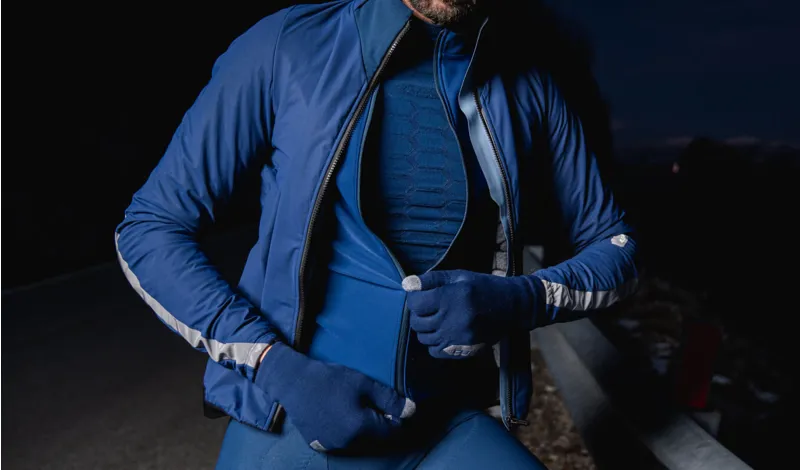 Q36.5 Dottore Termica Winter Cycling Jacket in NAVY-5